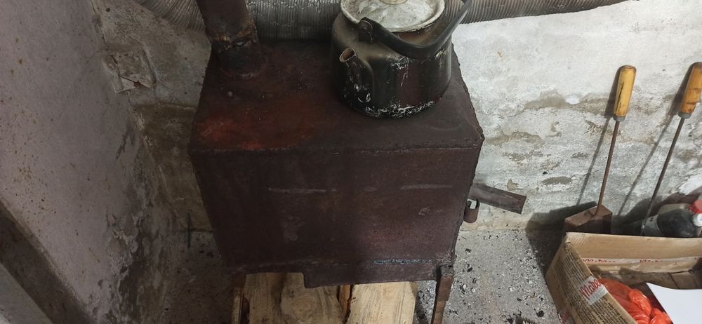 Продам печь для гаража