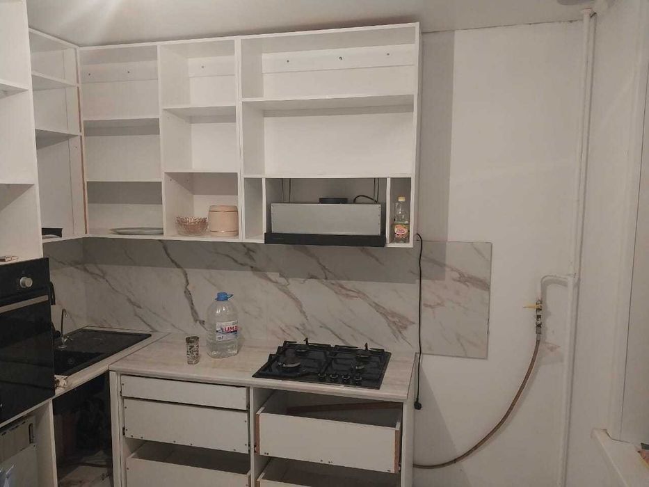 продам кухню б/у