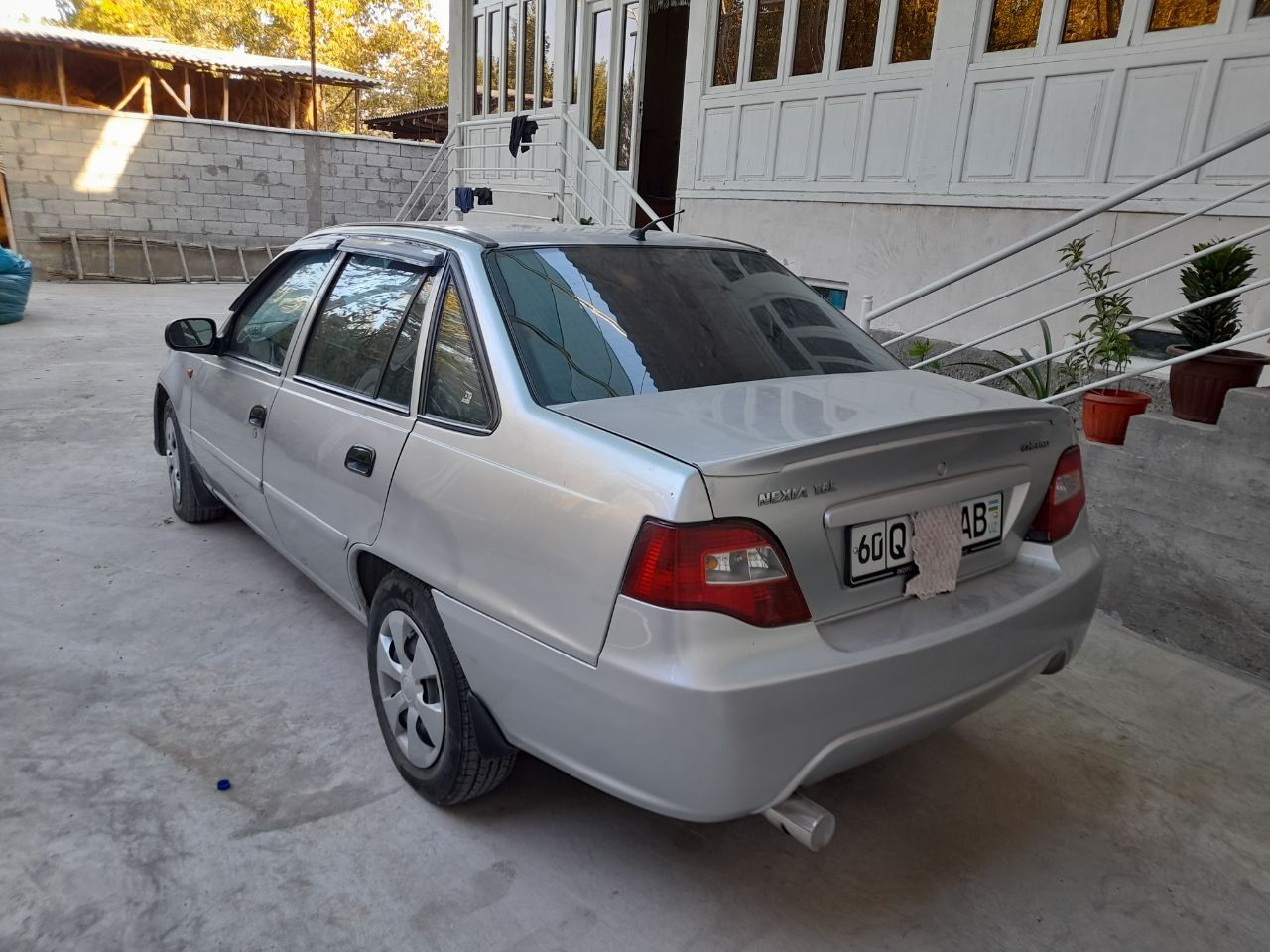 Nexia 2 sotiladi.