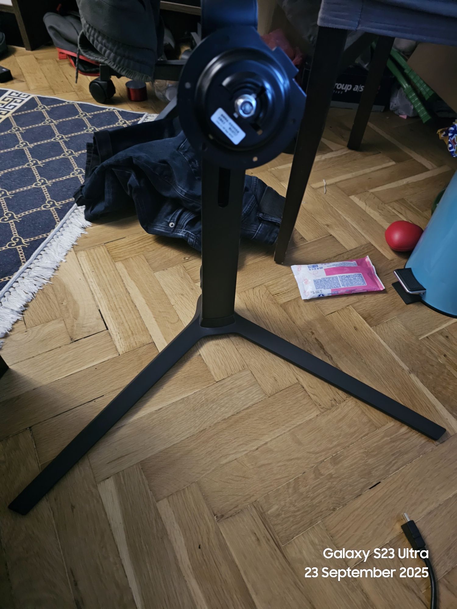 Samsung oddyssey G6 G65B 27" G65B 240hz