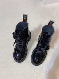 Bocanci Dr Martens