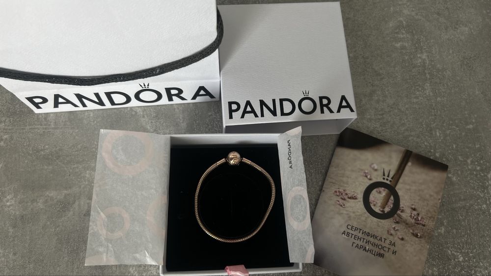 Оригинална гривна Pandora