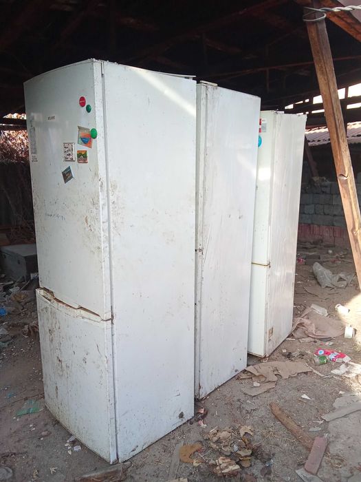 Холодильник двухкамерный