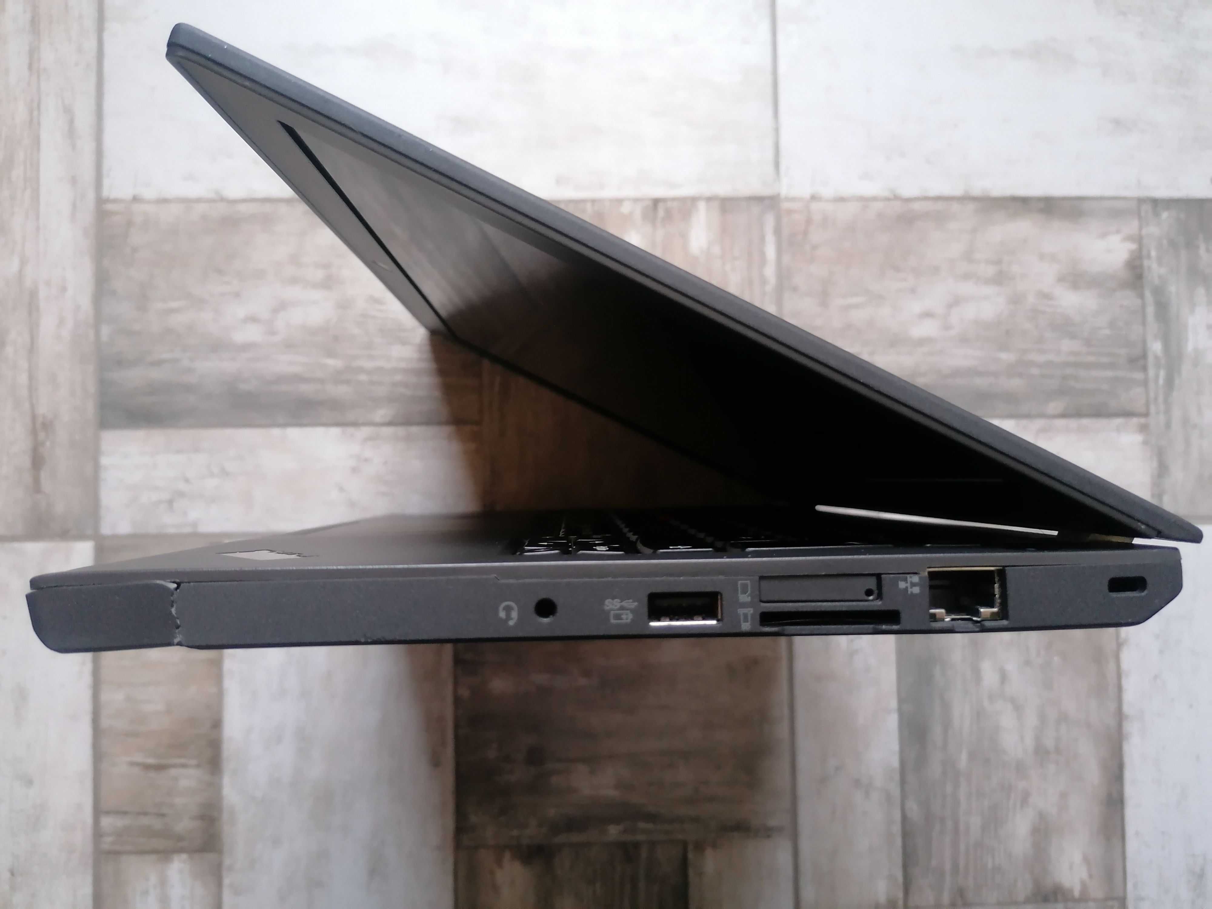 Лаптоп Lenovo ThinkPad x240 /i5-4200U/160GB/4GB RAM/Windows 10