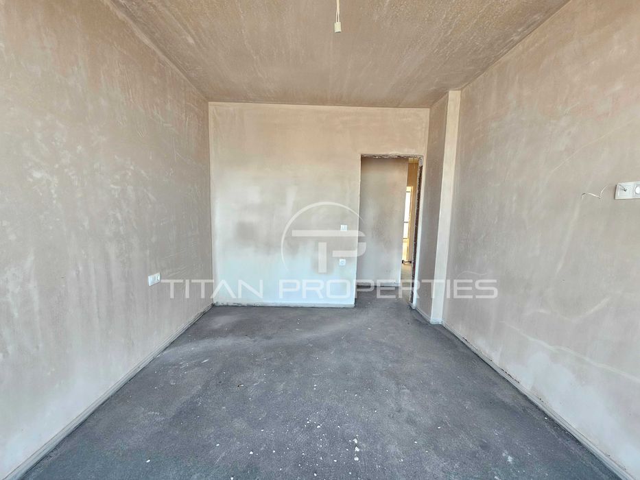 Продава се Тристаен апартамент в Пловдив, Остромила - 150 кв.м за 1256 €/кв.м - Снимка #7