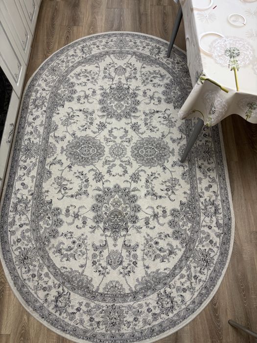 Срочно продам ковер небольшой