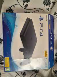 Vând playstation 4