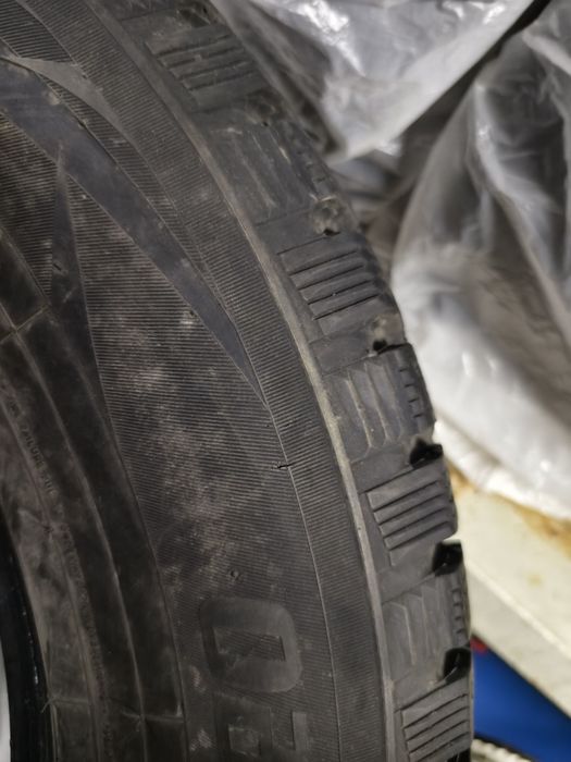 Зимние шины Toyo Observe G3-Ice 265/65 R17