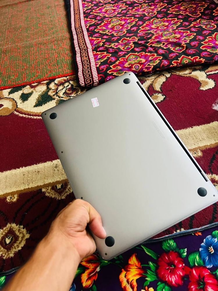 MacBook pro 2017
