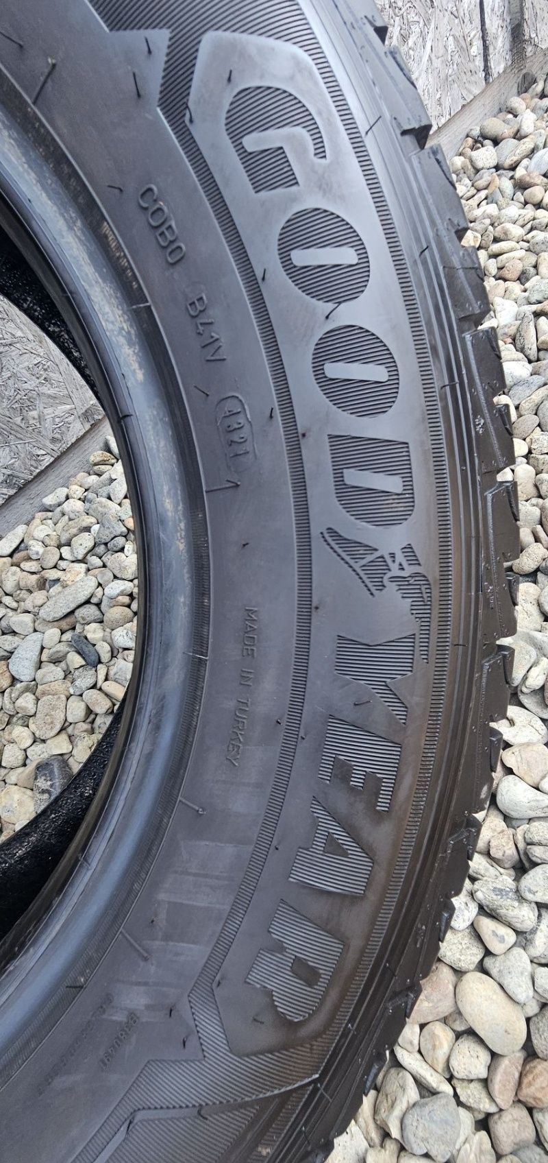 Anvelopa Michelin  255/50 R19 107V Goodyear 235/65 R16C 115/113