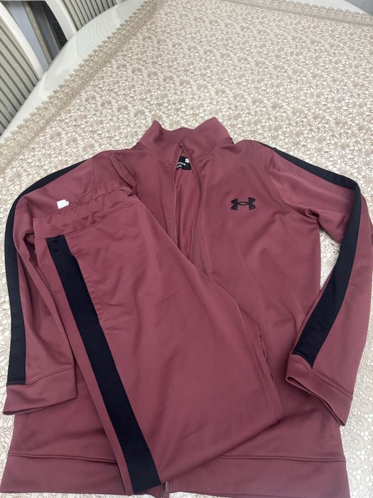 Спортивные костюмы 10000 тг