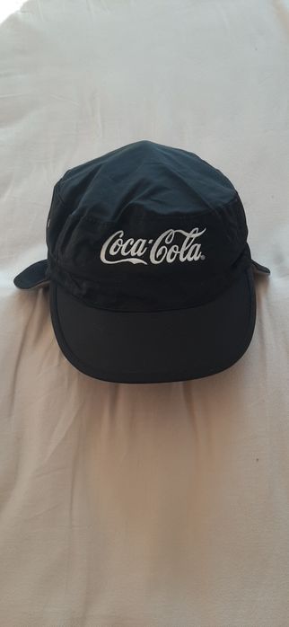 Зимна шапка  - нова.