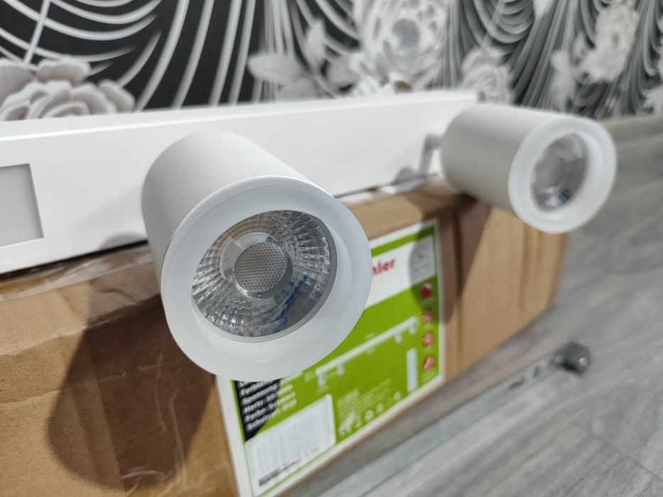 ПРОМО ! Луксозна LED таванна лампа / 4 пламъка !