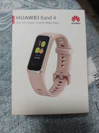 Фитнес браслет Huawei band 4