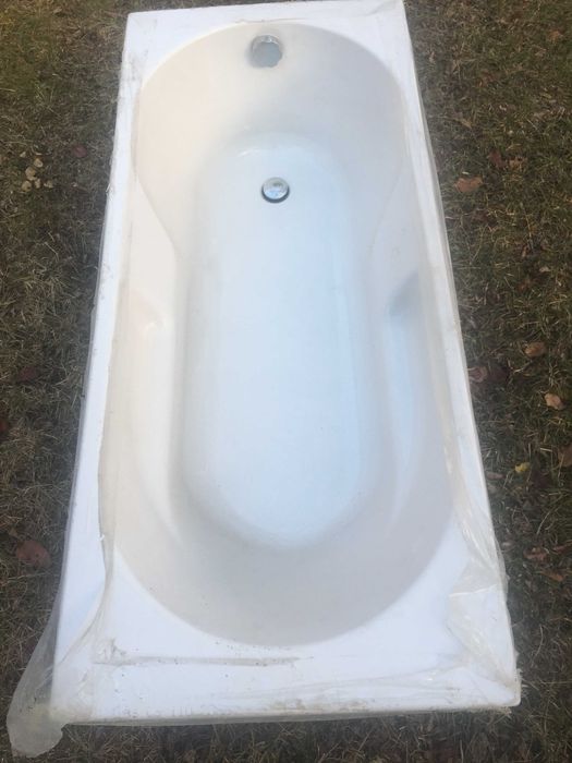 Нова вана за баня