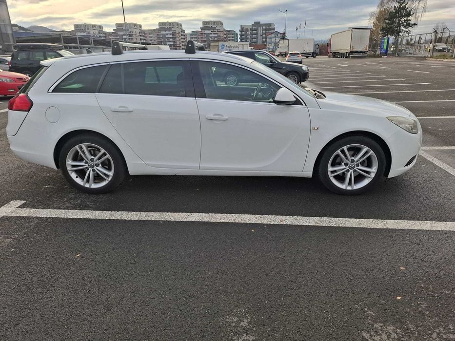 Opel Insignia 2.0 diesel 131cp
