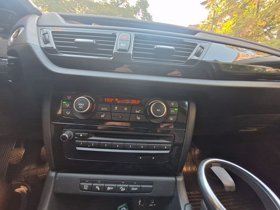 BMW X1 XDRIVE 18d 143 cp