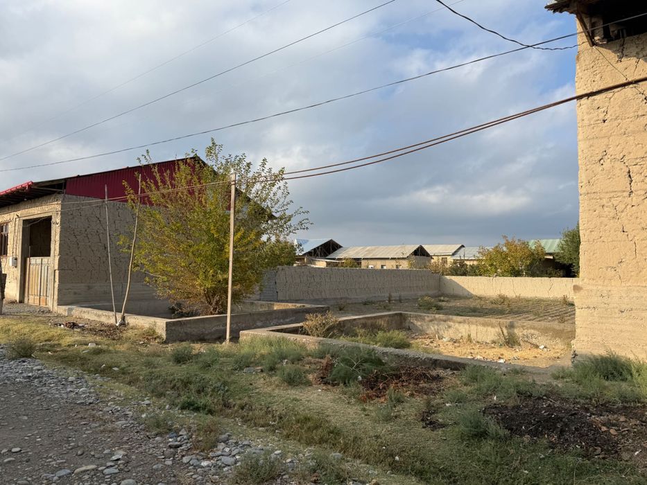 Ер участкаси сотилади. Пастдаргом ва Самарканд шахар чегарасида.Найман