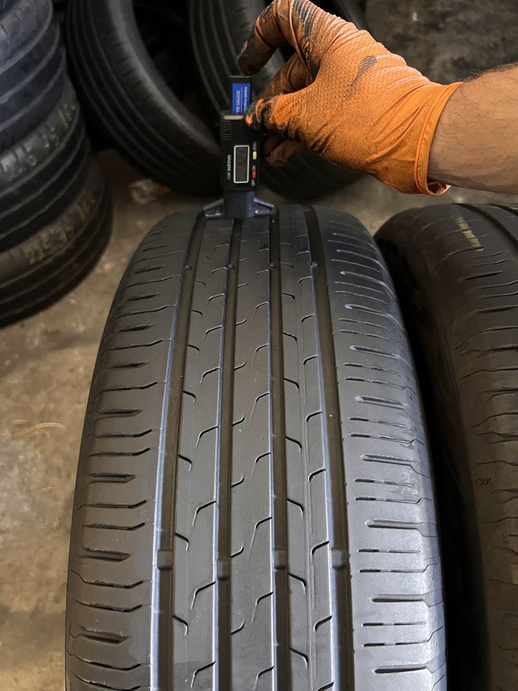 2 anvelope vara 215/60/17 , Continental , DOT 2022 !