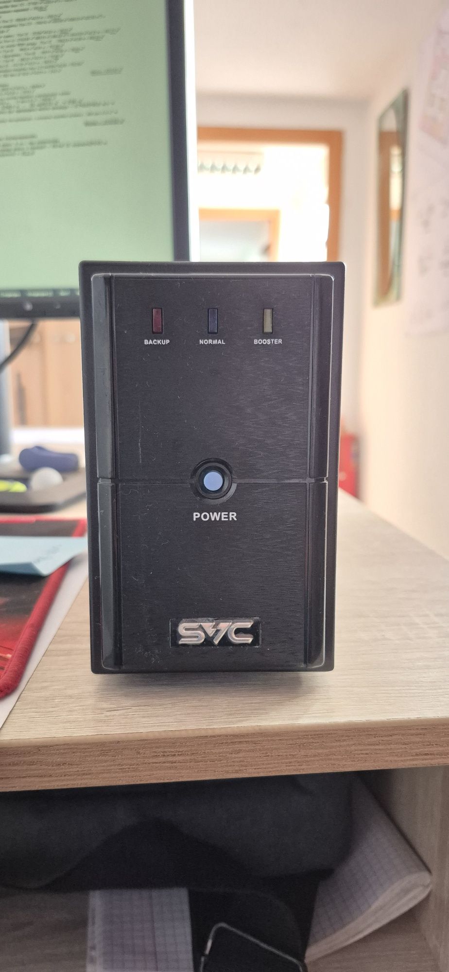 Источник бесперебойного питания SVC V-600-L