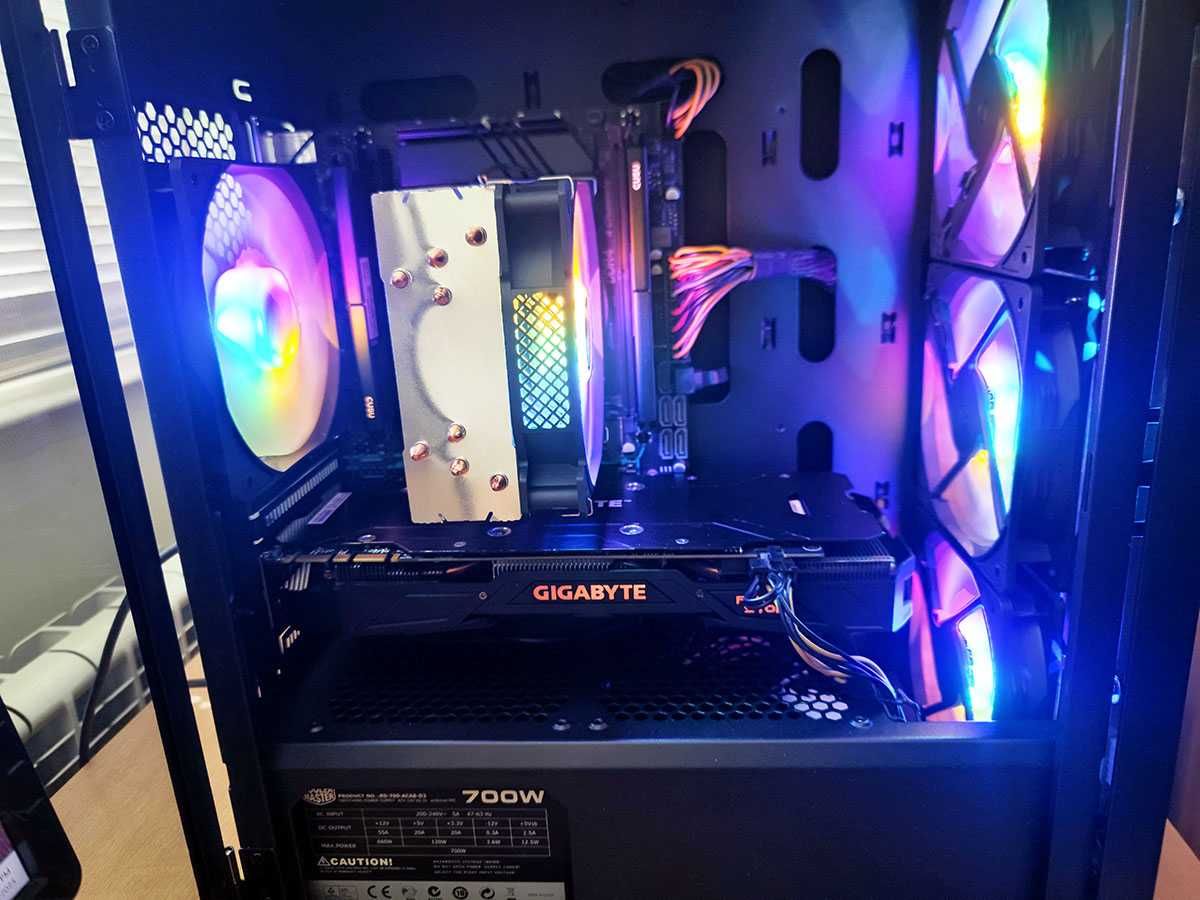 Геймърски компютър, Nvidia 1070Ti, Xeon 2680 V4, 1Tb SSD, 32gb Ram