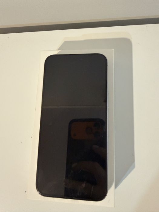 Iphone 15 pro max NATURAL TITANIUM