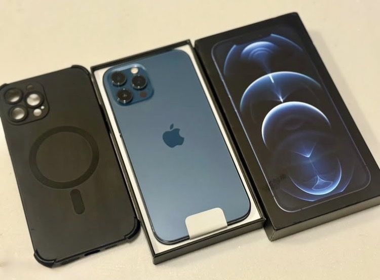 iPhone 12 Pro Max, 128GB, cutie completă - Impecabil