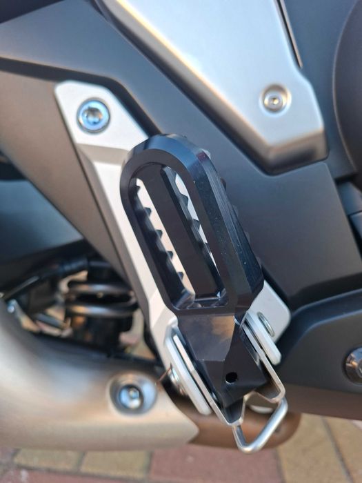 Оригинални Степенки Honda X-ADV 2021-2025