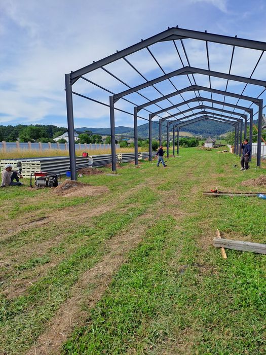 Vând hala metalica 16x35