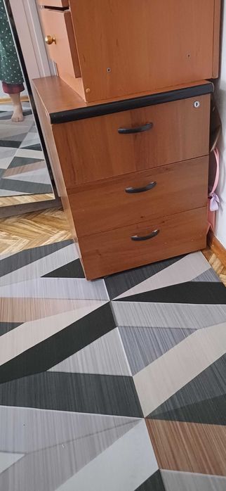 Продам тумбочки в хорошем состоянии