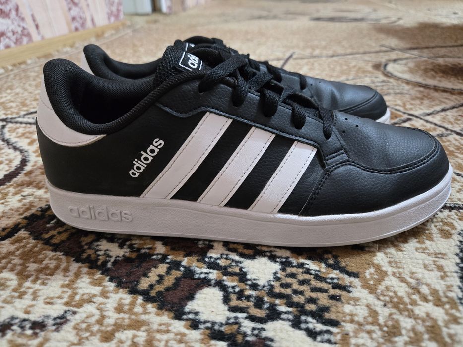 Кецове Adidas Breaknet