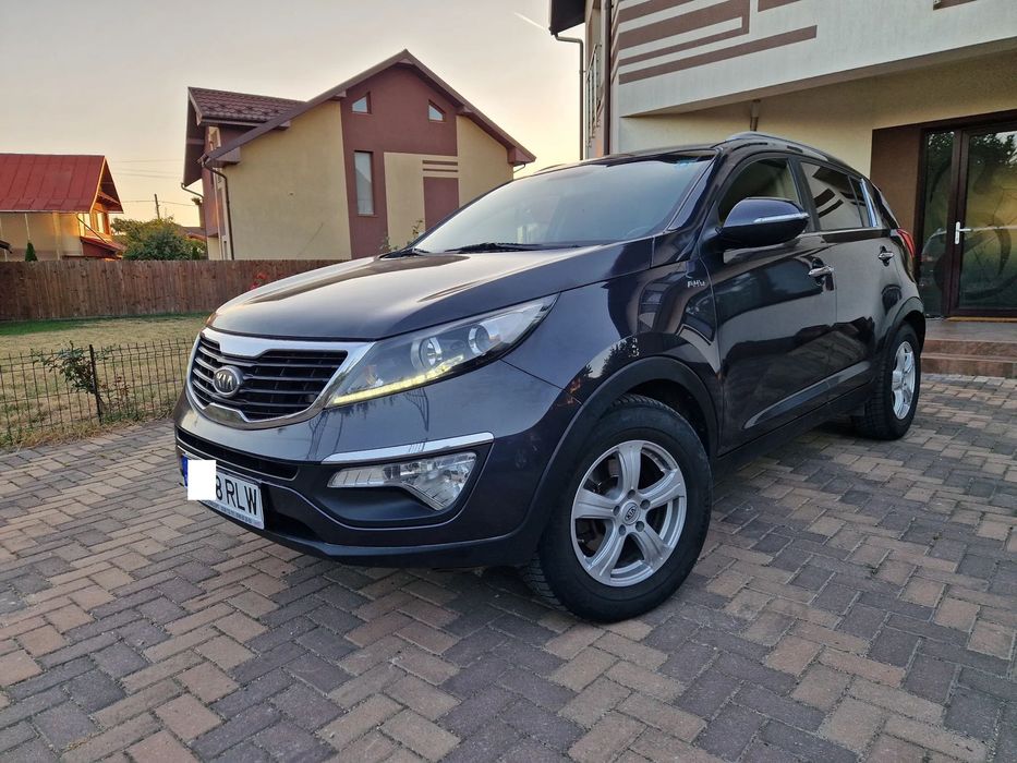 Kia Sportage Km Reali, Stare foarte buna, 4x4, Automat