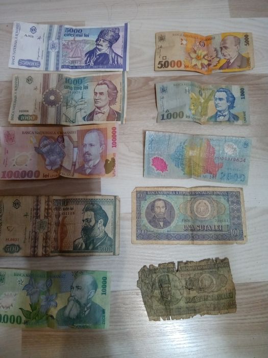 Bagnote vechi vînd