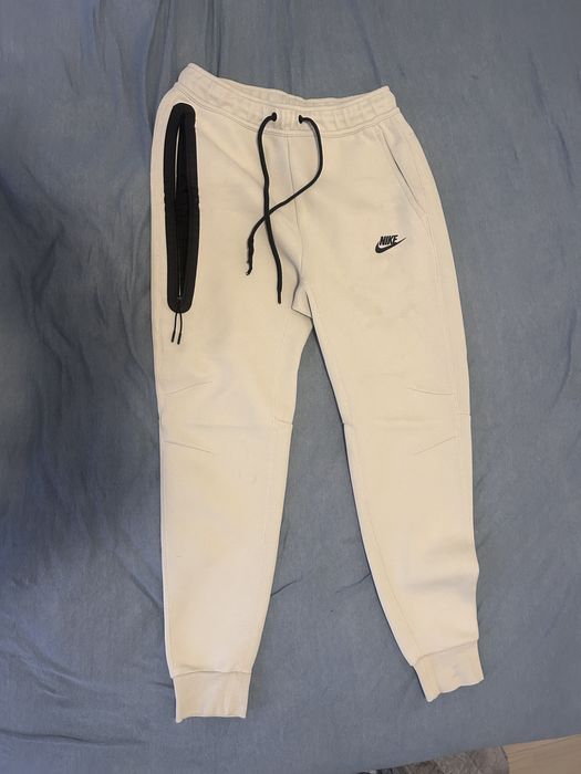 Nike tech fleece (s размер)