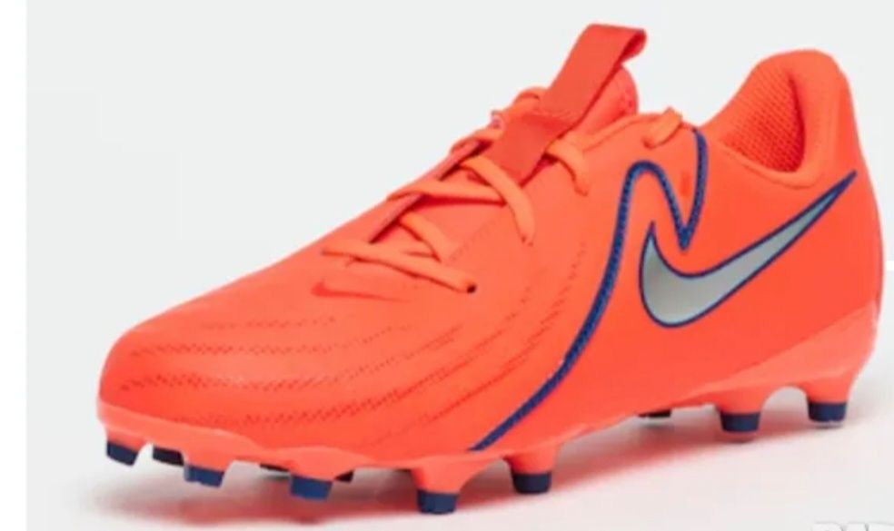 Нови бутонки nike 38н. И стоножки adidas 37.5
