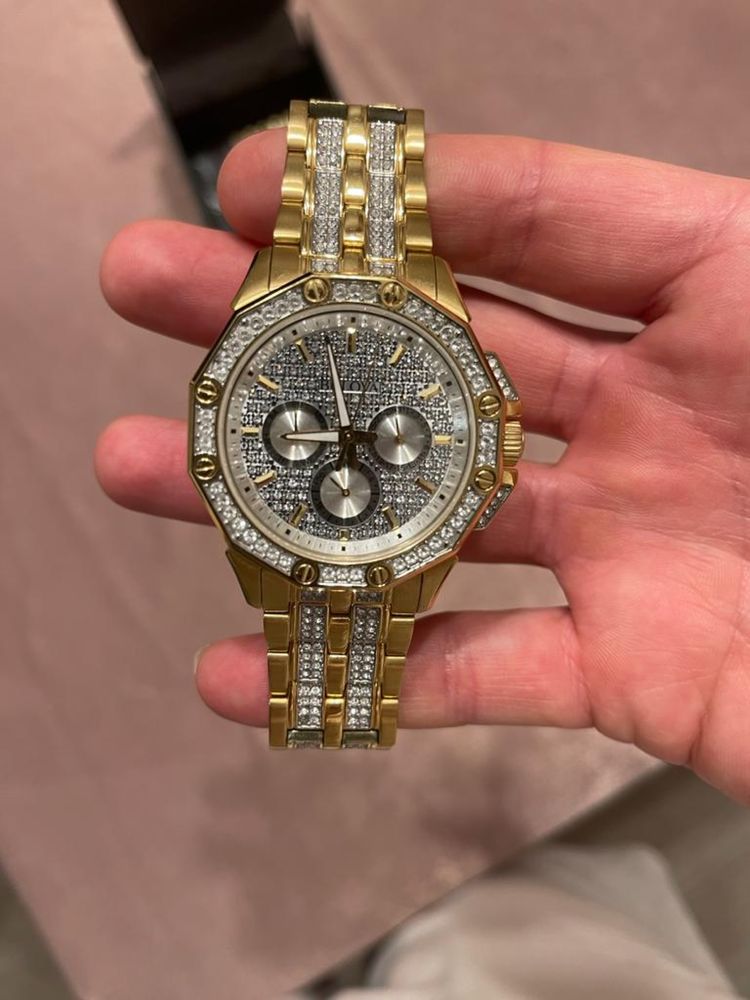 Ceas Bulova Crystal Octava