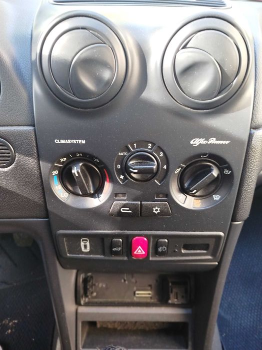 Продажба на автомобил: Alfa Romeo 146 ti