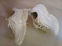 Adidasi sport albi