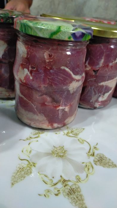 Тушёнка из отборного мясо