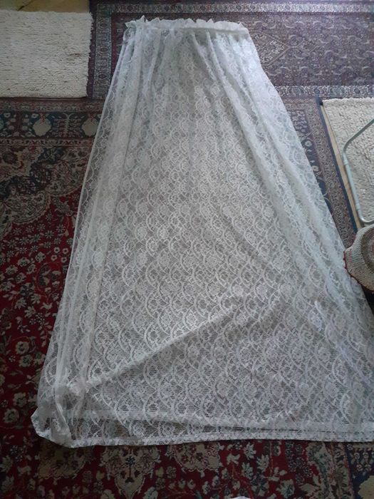 Продавам 1 брой перде