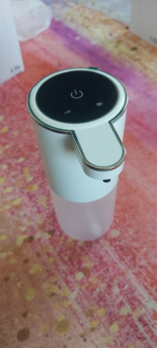 Dozator automat sapun spuma