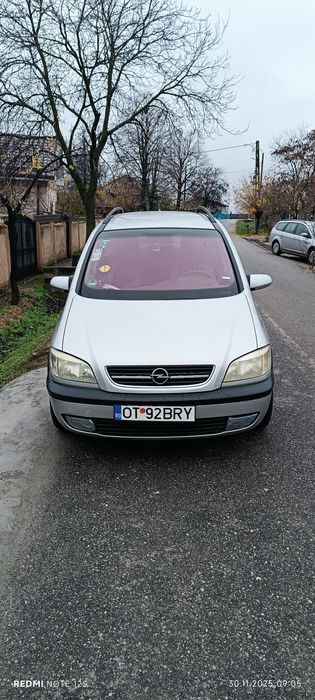 Vand Opel zafira 1.8 benzina