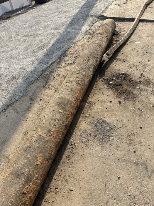 Продаю старые трубы и уголок  Trubo ugalok sotiladi