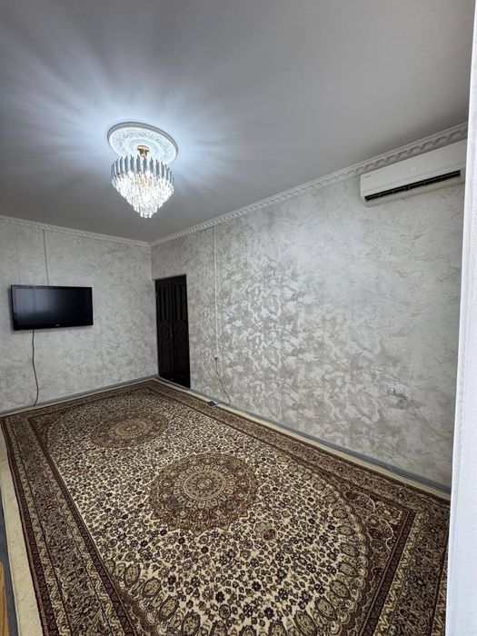 1/5/5. Сергели 2. Квартира 38 м², с ремонтом. Можно под ипотеку.