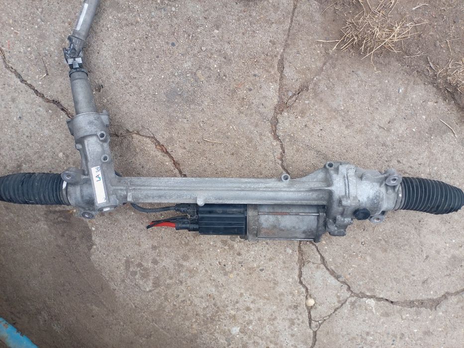 Vind caseta de direcție BMW X6