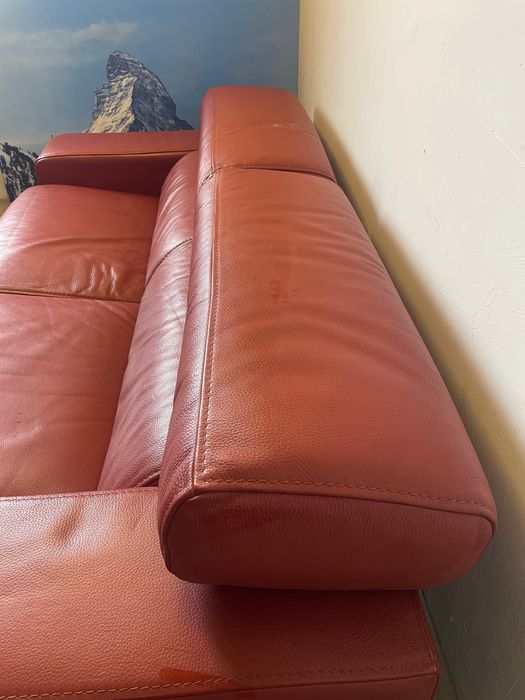 Кожени дивани*БЕЗПЛАТЕН ТРАНСПОРТ*(за цялата страна)диван от кожа