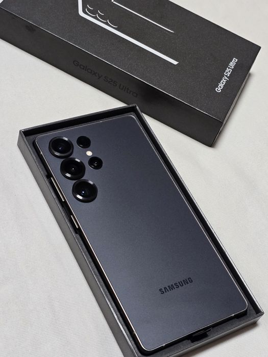 Samsung Galaxy S25 Ultra 256Gb