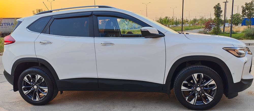 Срочно сотилади. Трекер 2. Краска тоза. Узимни машинам.  Премьер 2023