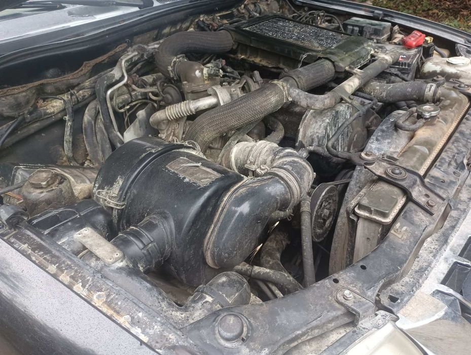 Мицубиши Л 200 2.5тд 116 коня 02 год на части