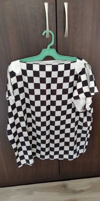 НОВА дълга немачкаема рокля-15лв ; туника и блузи по 5лв